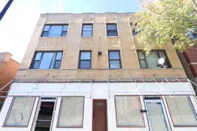Main picture of 1012 S Western Ave