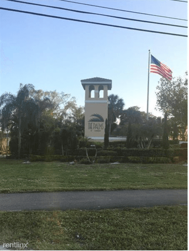 Main picture of 9450 Palm Cir S