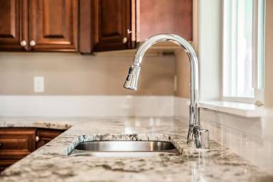 Main picture of 1805 W Marina Dr