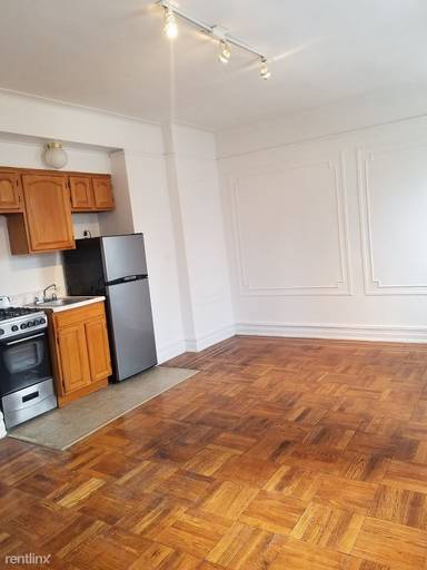 Main picture of 537 Clinton Ave