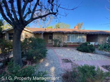 Main picture of 10315 McBroom St