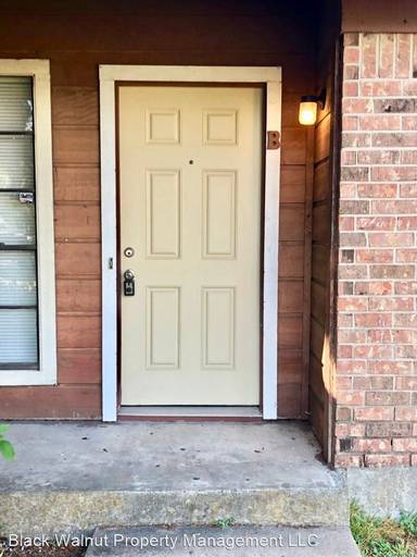 Main picture of 11402 Walnut Ridge Dr
