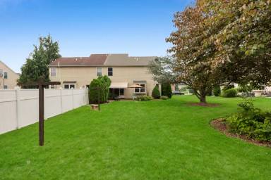 Main picture of 2235 Briarwood Dr
