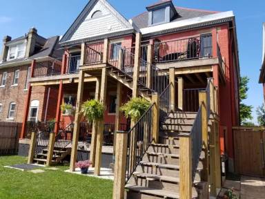 Main picture of 268 N Monroe Ave