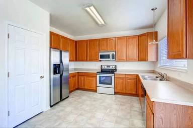 Main picture of 7559 Coffee Rd