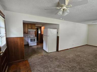Main picture of 908 Olive St