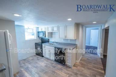 Main picture of 2635 Quincy Ave