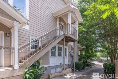 Main picture of 1206 Piedmont Ave NE