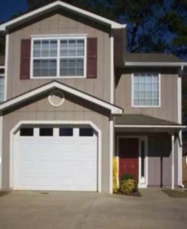 Main picture of 142 Commons Dr