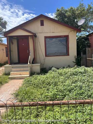 Main picture of 705 N Florida St