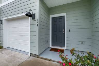 Main picture of 173 Turpentine Dr