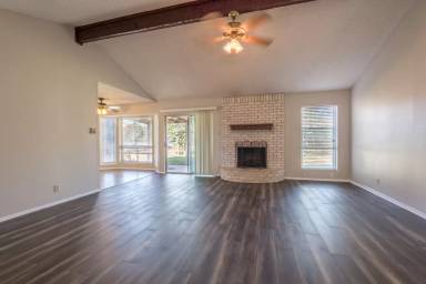 Main picture of 601 Osage Dr