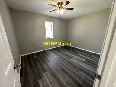 Main picture of 78 Liberty Ln