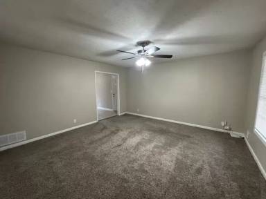 Main picture of 3750 Glen Mora Dr