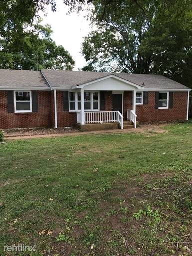 Main picture of 106 Darden Pl