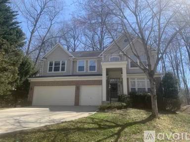 Main picture of 5475 Wooded Way