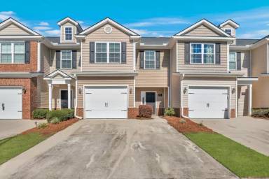 Main picture of 130 Cantle Dr