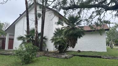 Main picture of 1205 Harbor Lights Dr