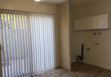 Main picture of 2027 Orange Ave