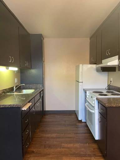 Main picture of 693 Estudillo Ave