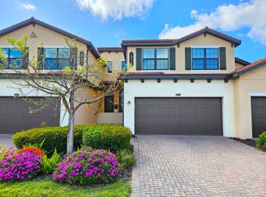 Main picture of 10825 Tarflower Dr