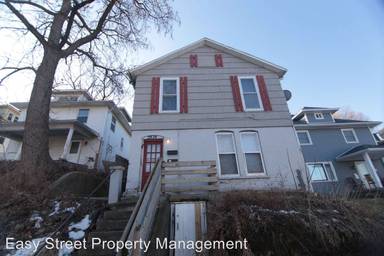 Main picture of 2824 8th Ave
