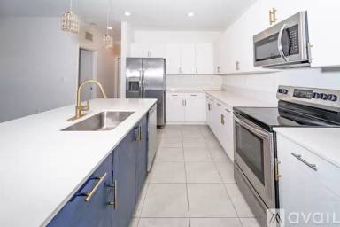 Main picture of 21331 SW 127th Ct