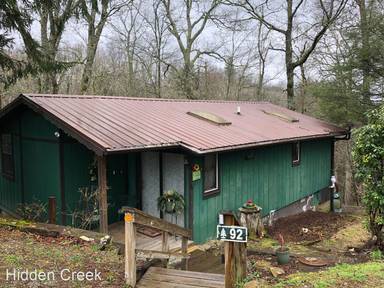 Main picture of 92 Thorn Wood Loop