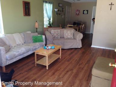Main picture of 1202 Hillyer St