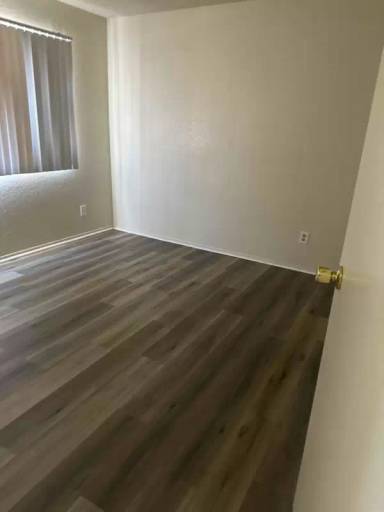 Main picture of 38740 5th St E