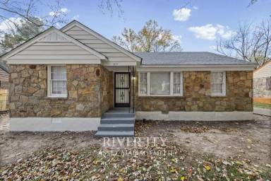 Main picture of 3115 Signal St