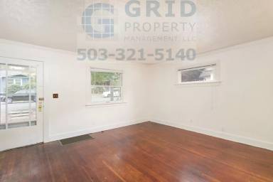 Main picture of 9037 NE Humboldt St