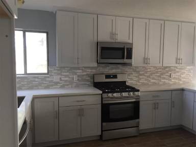 Main picture of 570 W Roland St
