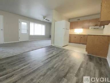 Main picture of 404 S 16th Ave