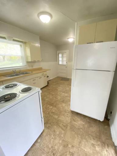 Main picture of 137 Blair Ave