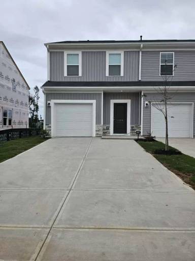 Main picture of 136 Randwick Ln