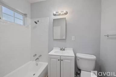 Main picture of 2135 Santa Fe Ave