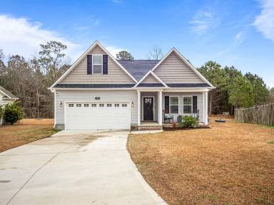 Main picture of 102 Moonstone Ct