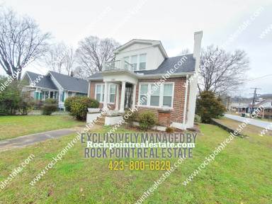 Main picture of 2413 E 5th St