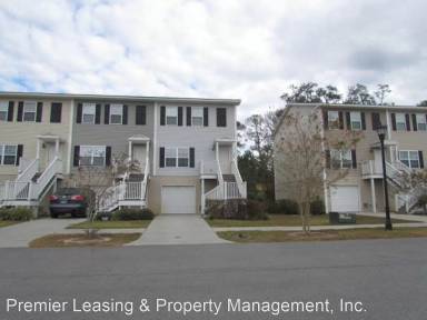 Main picture of 305 Laurel Oak Ln
