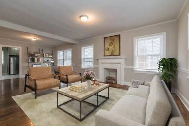 Main picture of 206 Floral Park