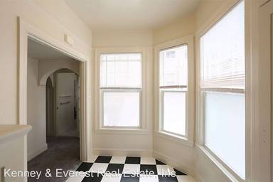 Main picture of 3515 Fillmore St