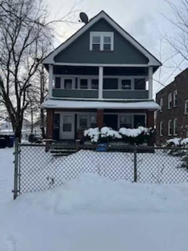 Main picture of 1114 E 64th St