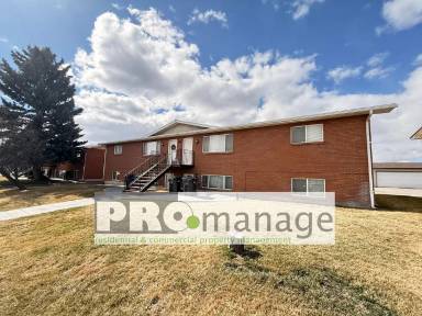 Main picture of 1420 Ashment Ave