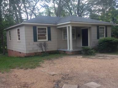 Main picture of 4861 Churchill Dr