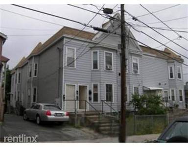 Main picture of 1-11 Higgins St