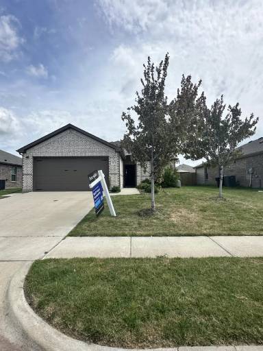 Main picture of 1416 Brindle Dr
