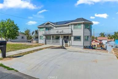 Main picture of 259 E Crescent Ave