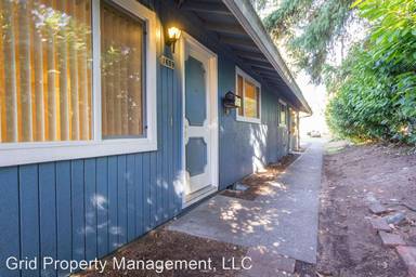 Main picture of 1609 NE 74th Ave