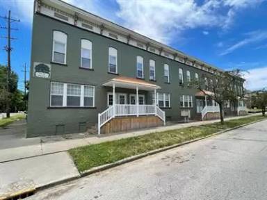 Main picture of 502 1/2 S 5th St